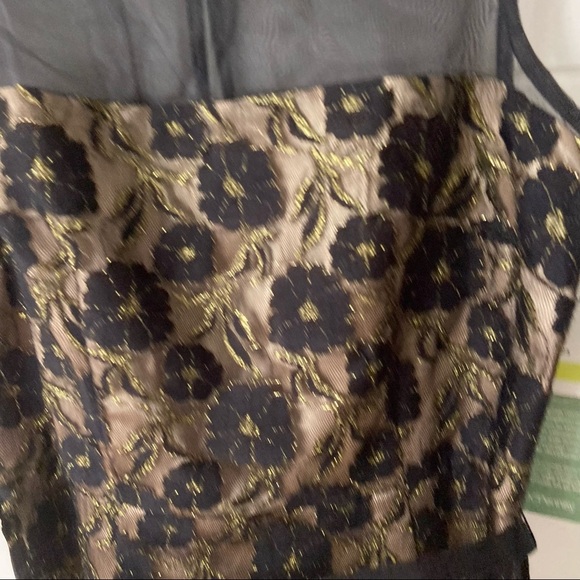 NWT J.Taylor Sleeveless Dress size 4 - Picture 3 of 7